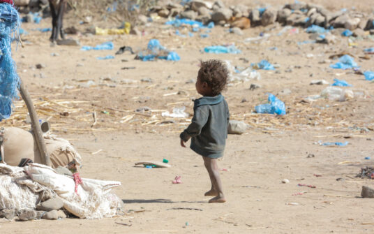 ONZ alarmuje: 30 mln dzieci grozi śmierć głodowa. Sytuację pogorszył wzrost cen żywności