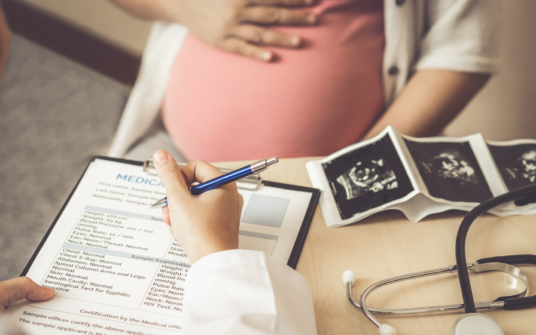 Debata: jak skutecznie chronić życie w fazie prenatalnej? [WIDEO]