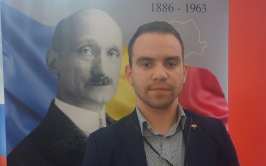 Rumuński polityk o Polsce: „Trzymacie flagę wolności wzniesioną bardzo wysoko”