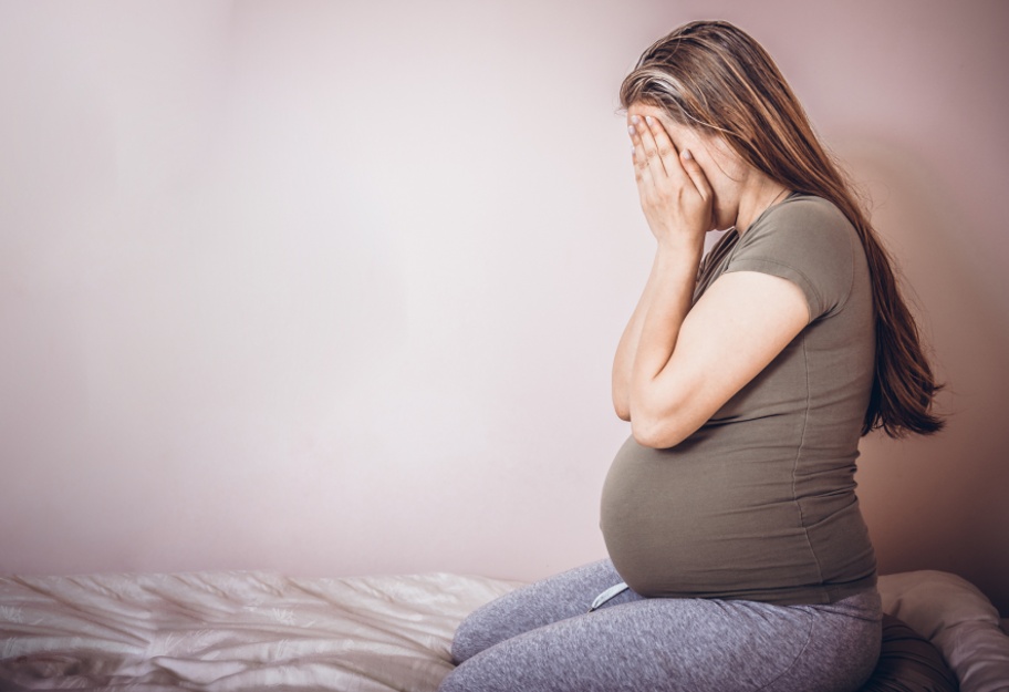 Aborcja to nie rozwiązanie! Zobacz i podaj dalej poradnik dla kobiet w „trudnej ciąży”