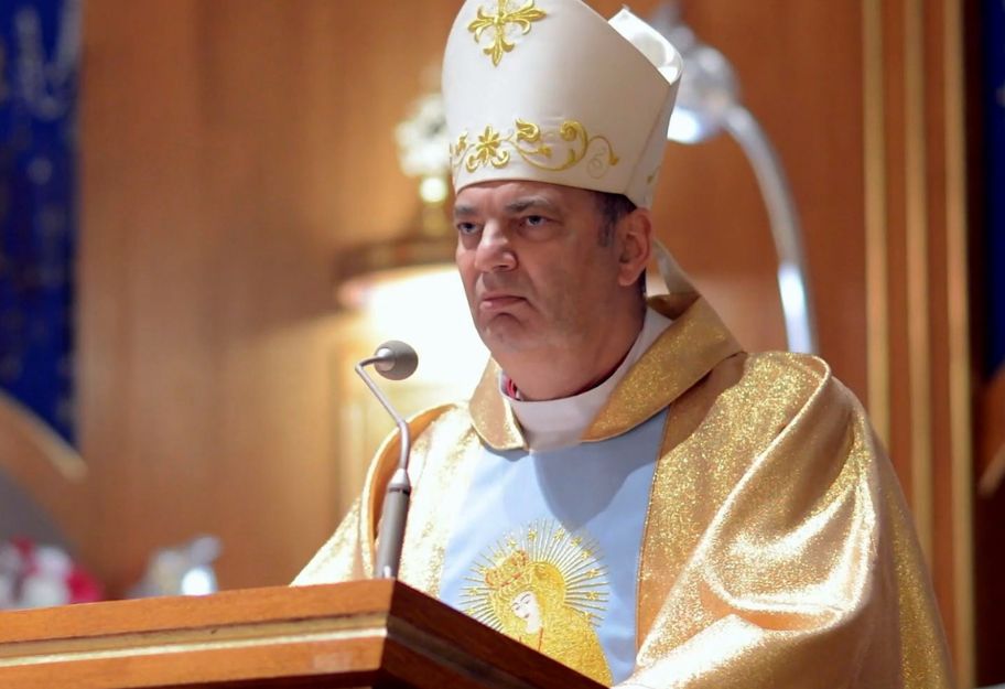Rezygnacja biskupa Grzegorza Kaszaka przyjęta
