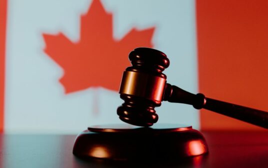 Genderyzm zakpił z ofiar gwałtów. Kuriozalny wyrok Sądu Najwyższego w Kanadzie