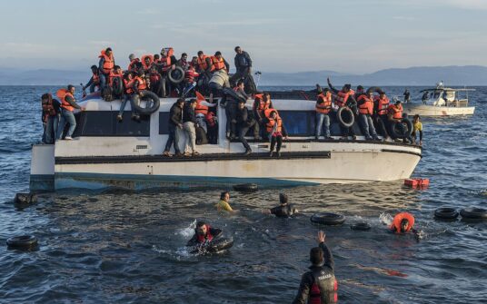 Rowiński: Masowa imigracja sprawia, że Polska przestaje być bezpieczna
