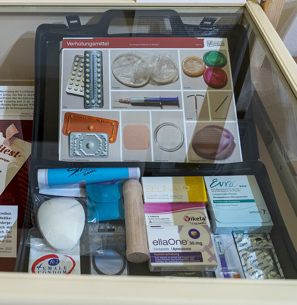 Protest rodziców i nauczycieli przeciw edukacji zdrowotnej