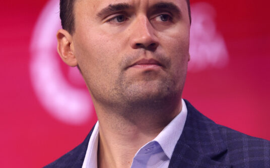 Charlie Kirk: Aborcja i niewolnictwo mają wspólny korzeń